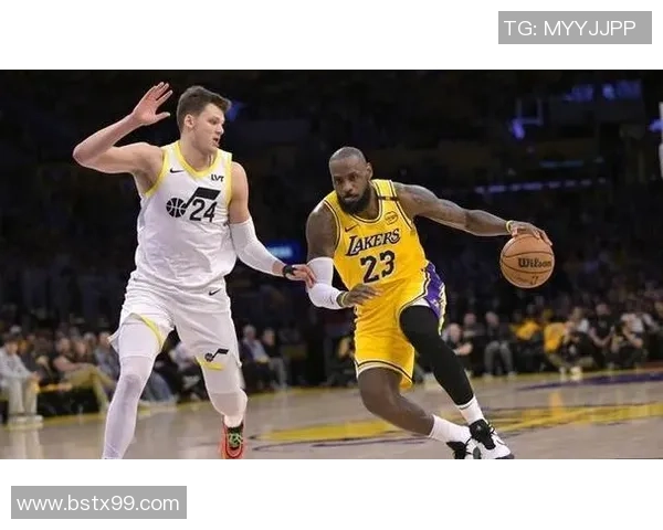 湖人对阵爵士精彩瞬间集锦高清图片分享与赛场回顾