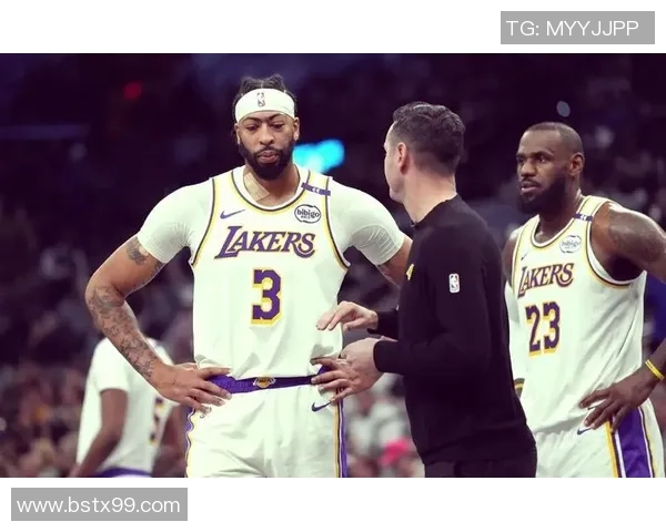 热火对湖人第二场直播全程回顾与精彩瞬间分析